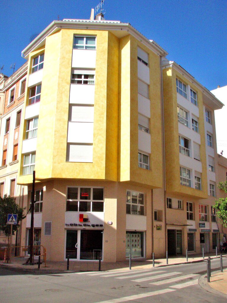 Tecnicons Edificio de Viviendas Tenerias